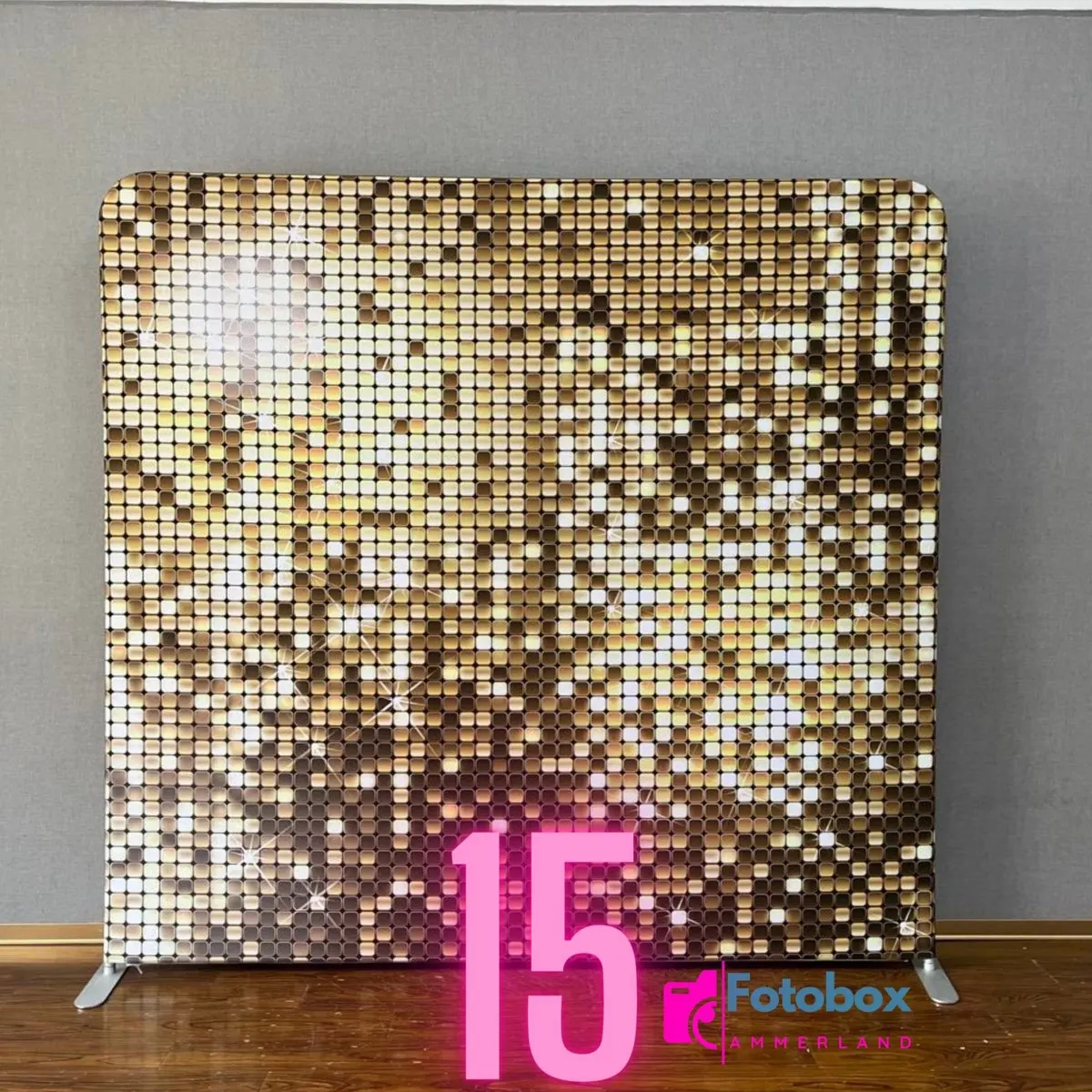 Nr. 15 · Gold Pailletten